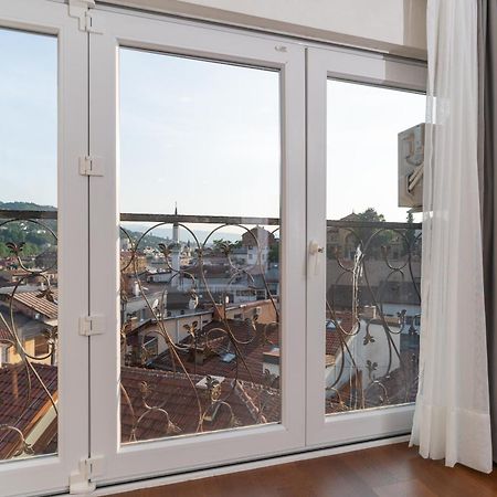 Ornament Hotel And Apartments Сараево Екстериор снимка